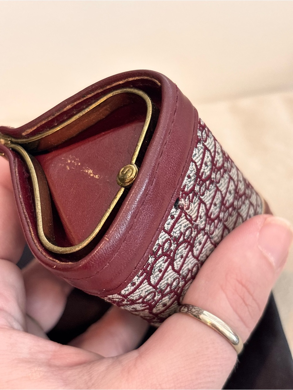 Christian Dior RARE Vintage 1970’s Oblique Monogram Kiss Lock Coin Poin Purse - Picture 10 of 16